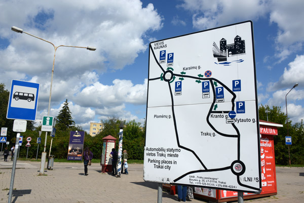 Guide to parking in Trakai