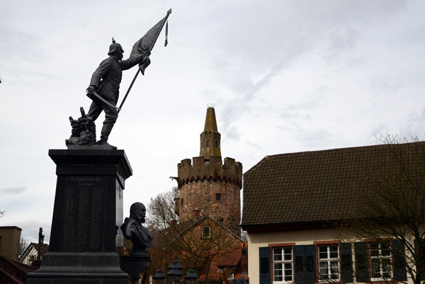 Kaiser und Kriegerdenkmal, Weinheim