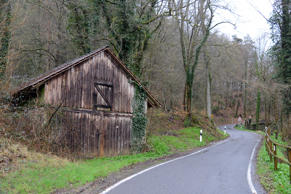 Burgenstrae Radweg along the Neckar