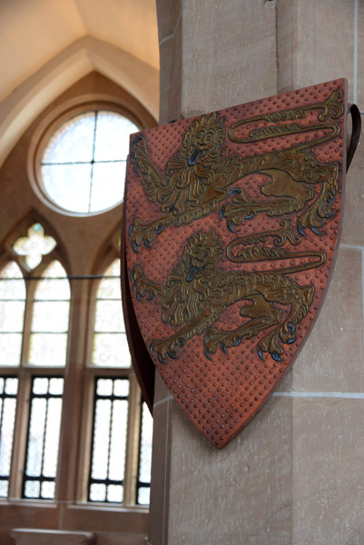 Red shield with 2 lions, Marburg Castle
