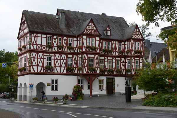 Rathaus Nassau, built 1606-1609 as the Adelsheimer Hof, seat of the Knights of the Stein Family