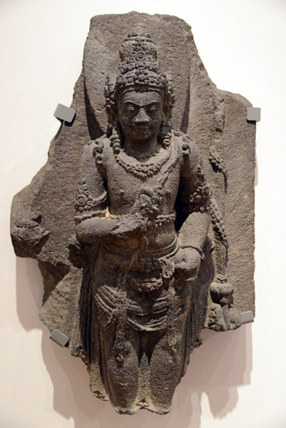 Male deity, Central Java, ca 800-930 AD