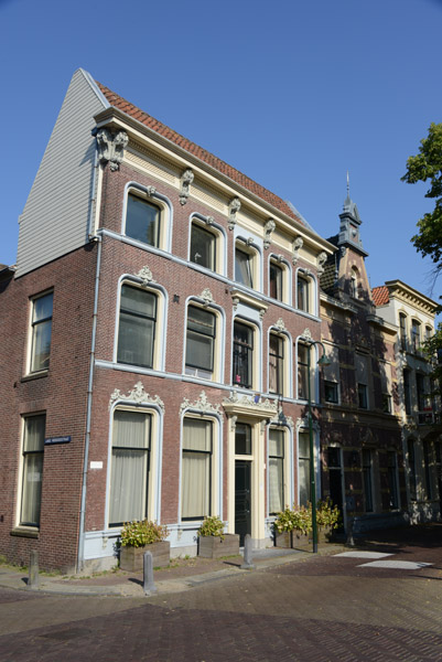 Oosthaven 37, Gouda