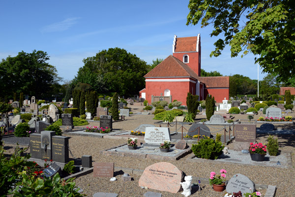 The cemetery of Vester Kirke, Sndere Kirkevej, Ls