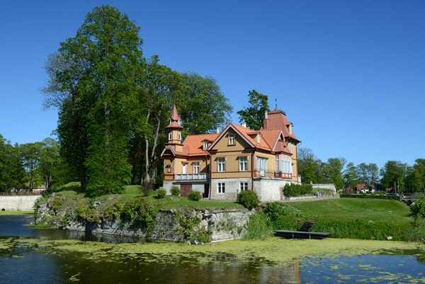 A pair of villas have been built on the moat island across from the main gate to Kuressaare Castle