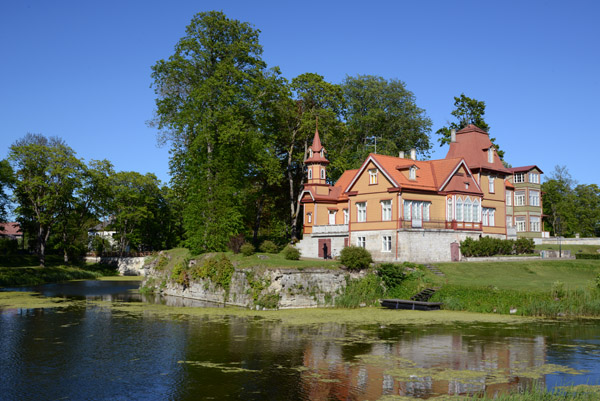 Island villa in the north moat of Kuressaare Castle