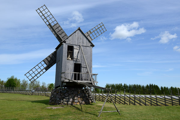 Post Mill, Angla Windmill Park, Saaremaa