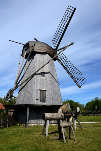 Dutch-style Windmill, Angla Windmill Park