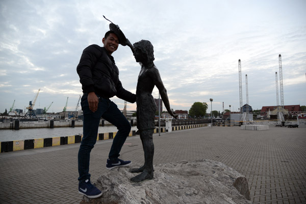Dennis and the little Lithuanian boy, Klaipeda cruise ship terminal