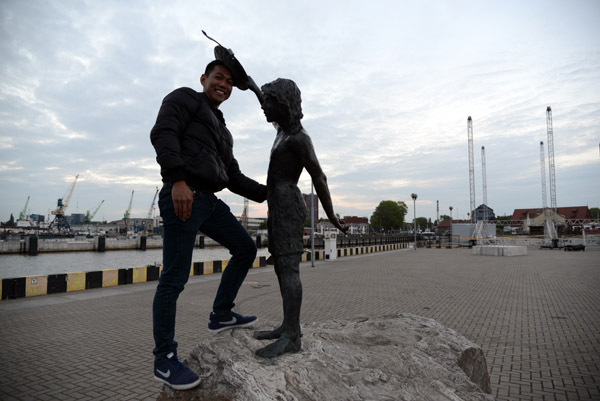 Dennis and the little Lithuanian boy, Klaipeda cruise ship terminal