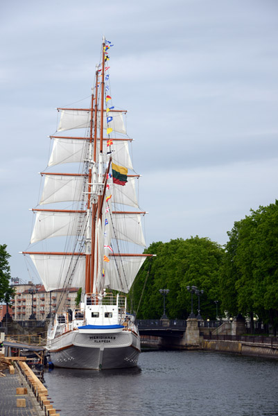Meridianas with sails set, Klaipeda