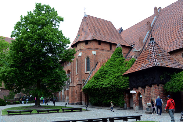 West side of the Middle Castle courtyard, Malbork