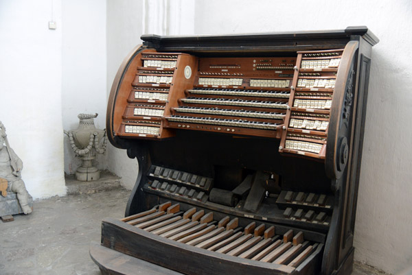 4 tiered organ keyboard, St. Mary's Church, Gdańsk