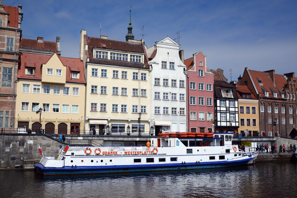 Tourist boat from Gdansk to Westerplatte, Długie Pobrzeże 