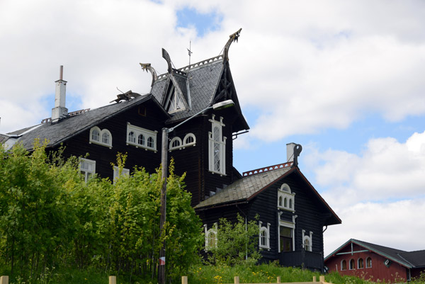 Viking-style Norwegian wooden house, Kornhaug 3, Follebu