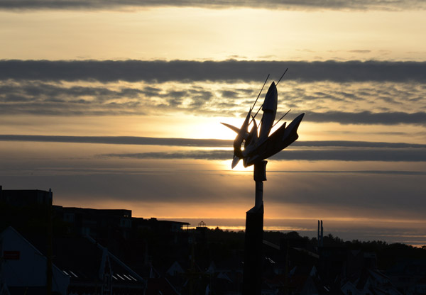 Sjfartsmonumentet - Maritime Monument at sunset, Stavanger