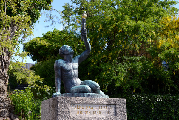 World War II Memorial - Falne fra Lillesand Krigen 1940-1945