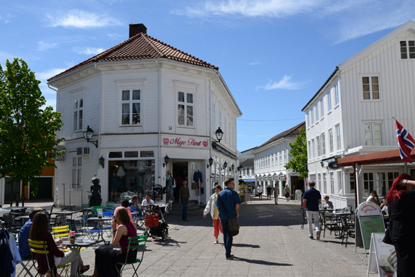 Small square on Storgaten, Grimstad
