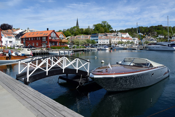 Sleep Motorboat, Grimstad Byhavn