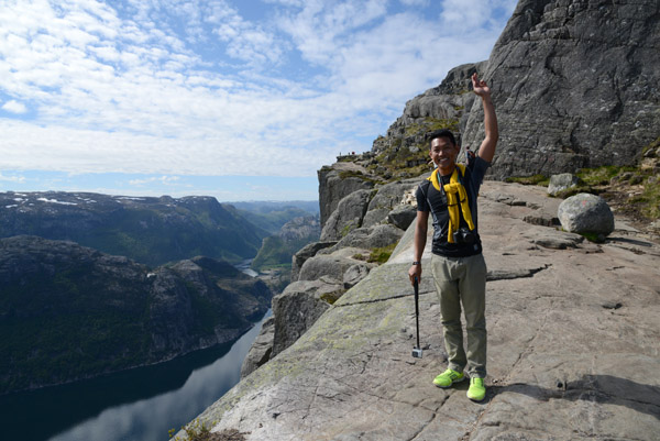 Preikestolen Trail following the edge of the cliff