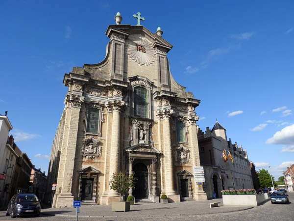 Sint-Pieter-en-Pauluskerk, Veemarkt, Mechelen