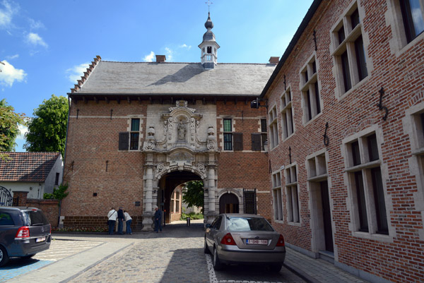 Gate to the Begijnhof, Diest