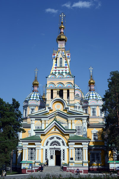 Zenkov Cathedral is one of the world's tallest wooden buildings