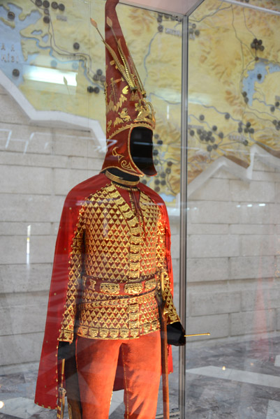 Another set of golden clothing from an ancient tomb