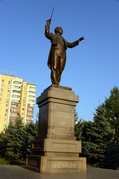 Nurgisa Tilendiev, Kazakh Composer