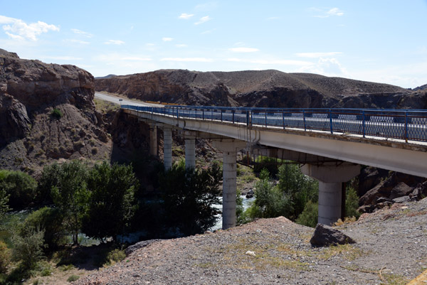 Bridge over the Sharyn River