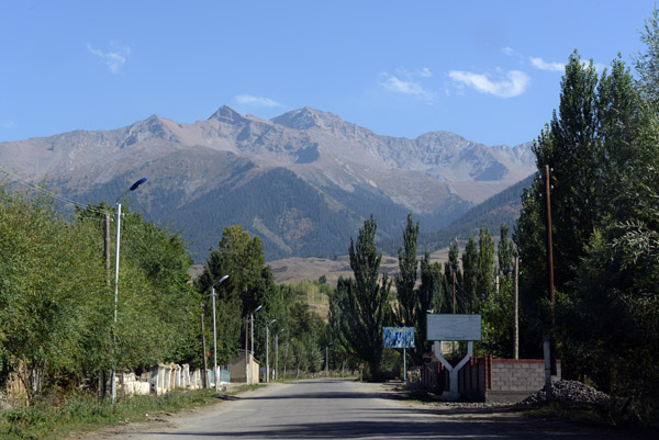 Kyrgyzstan Sep14 0740.jpg