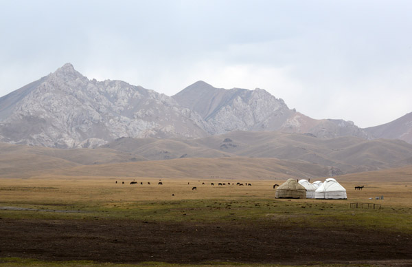 Kyrgyzstan Sep14 1298.jpg