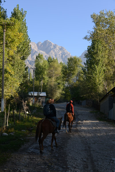 Kyrgyzstan Sep14 2382.jpg