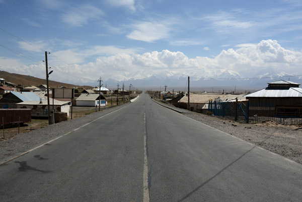 Kyrgyzstan Sep14 3001.jpg