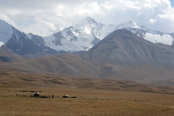 Kyrgyzstan Sep14 3032.jpg