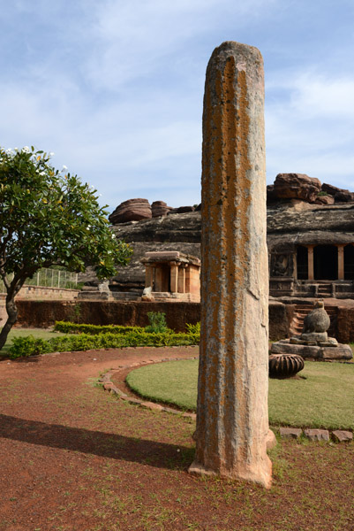 Column in front of Ravanaphadi
