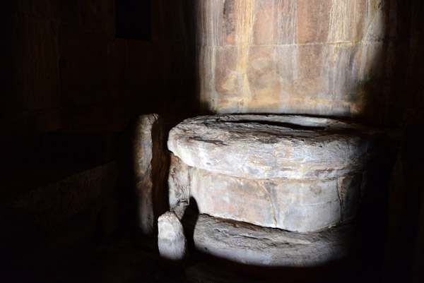 The pedestal of the inner sanctuary has lost its deity image