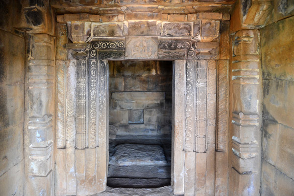 Small shrine by the Hucchimalligudi Temple , Aihole