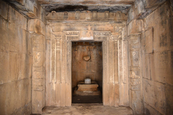 Linga, Mallikarjuna Complex, Aihole