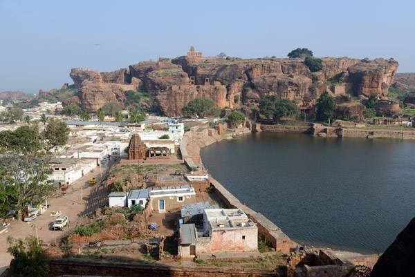 Karnataka Nov14 2544.jpg