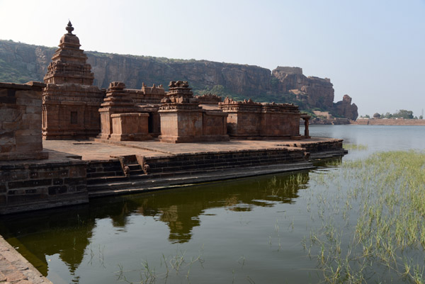 Karnataka Nov14 2721.jpg