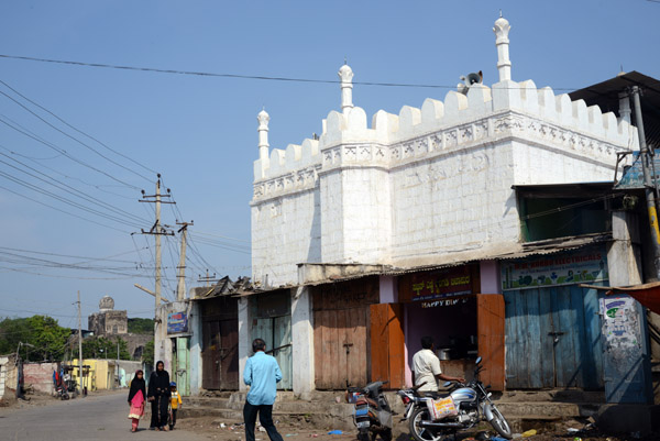 Atullah Masjid, J.M. Road, Bijapur
