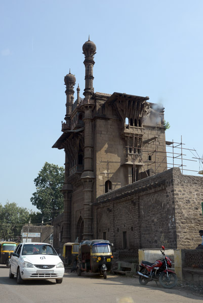 Mahatar Mahal, J.M. Road, Bijapur