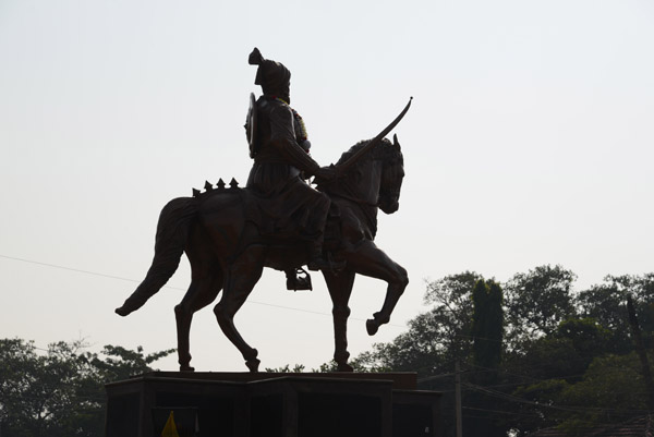 Shivaji the Great (1630-1680), Bijapur