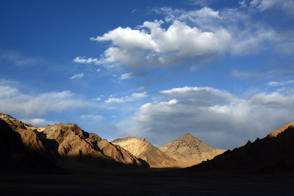 Late afternoon light in the Pamirs