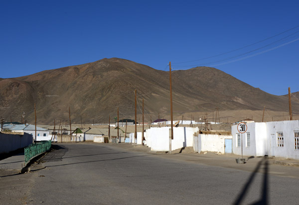 Murghab is a small place with perhaps 4000 inhabitants