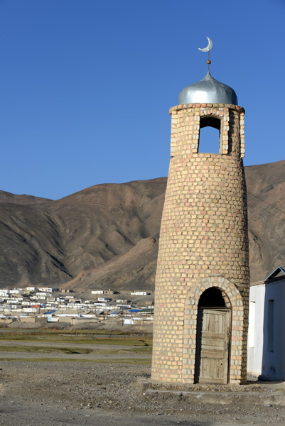 Minaret of the Mosque of Murghab