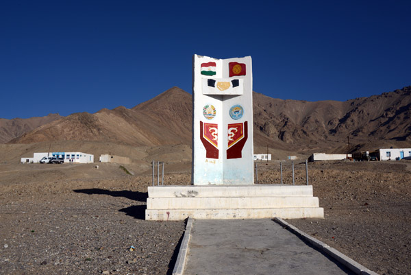 75% of the residents of Murghab are ethnic Kyrgyz, the rest Pamiri