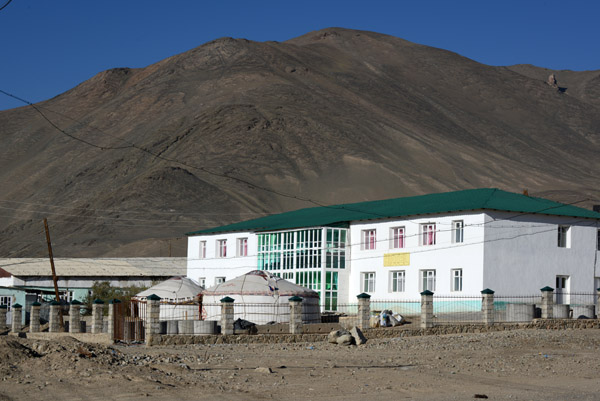 Back to the Pamir Hotel, Murghab