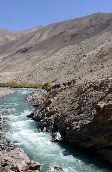 Narrow gorge on the Pamir River
